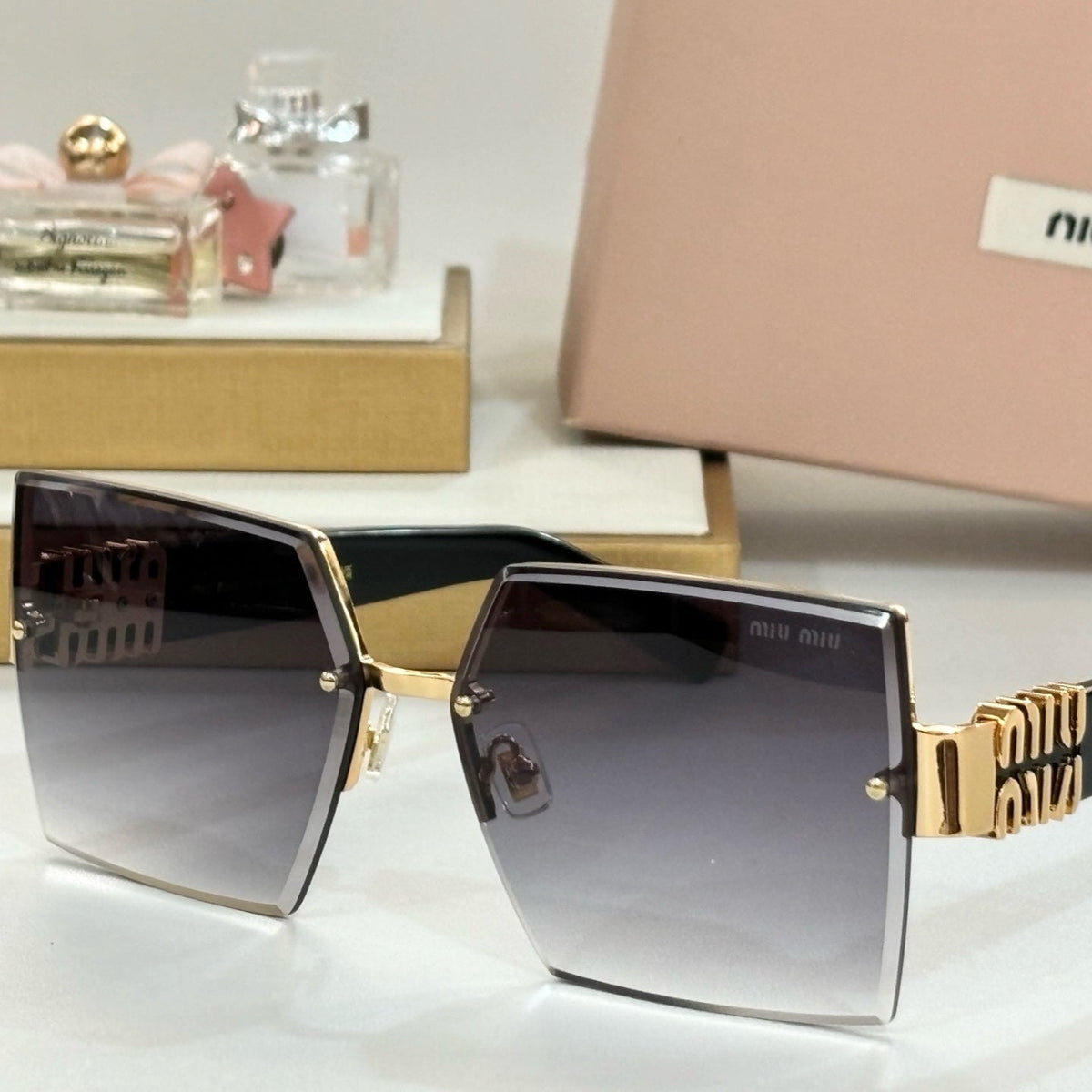 MIU MIU LOGO SQUARE SUNGLASSES MU117AV IN ACETATE