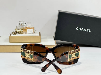 CHANEL SQUARE SUNGLASSES CH5537Q IN ACETATE CHAIN METAL