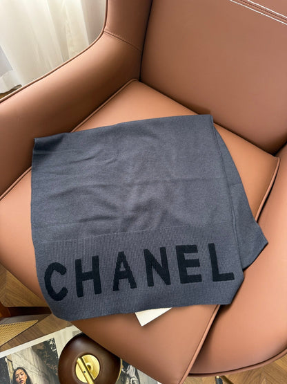 CHANEL 25S SCARF 170 CM IN CASHMERE 943080