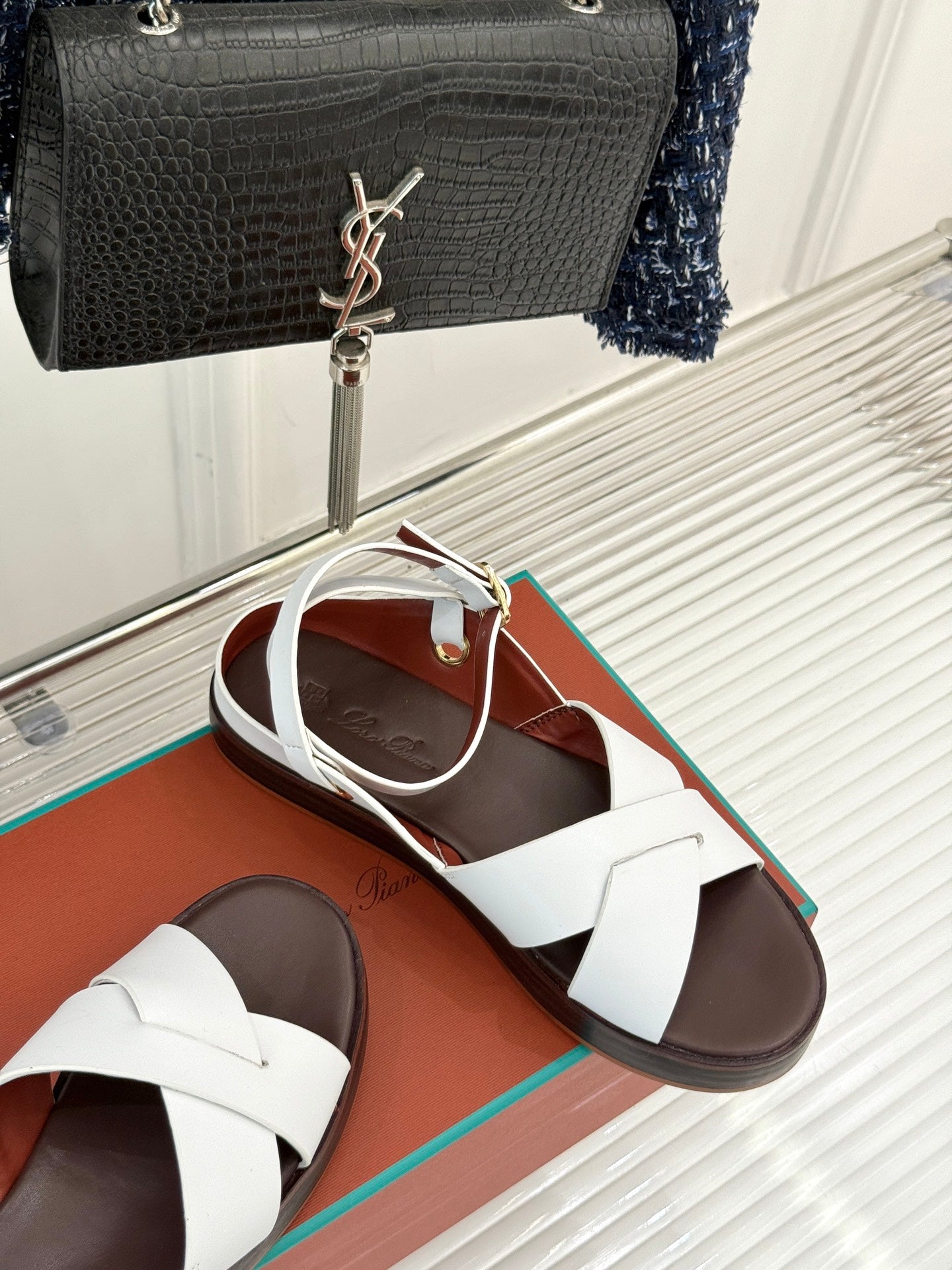 SANDALS THICK SOLE CROSS STRAP IN WHITE AND BROWN CALFSKIN