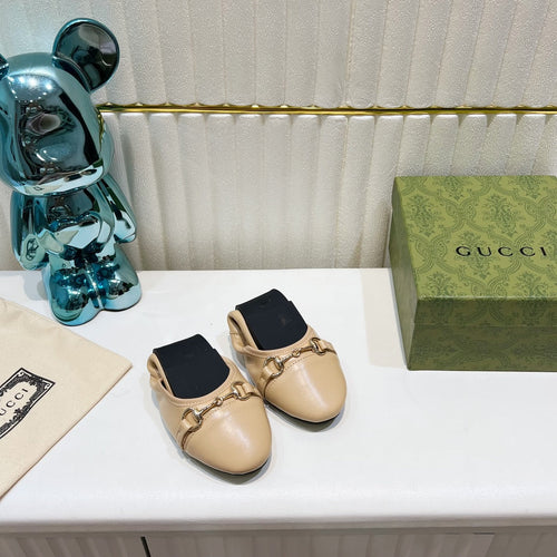 GUCCI BALLET SUPER SLIM BUCKLE CREAM LAMBSKIN
