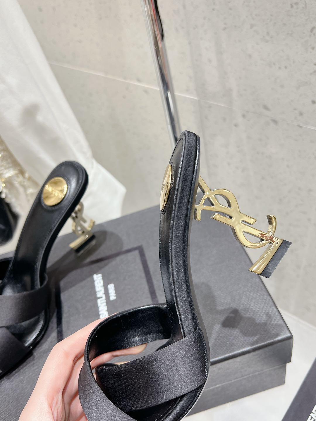 LOUIS VUITTON OPYUM HIGH MULES 85 MM IN BLACK SATIN CREPE