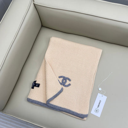 CHANEL 25S SCARF IN CASHMERE 931290