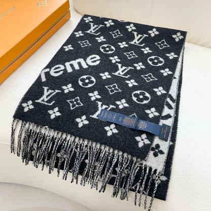 LOUIS VUITTON SUPREME X MONOGRAM 180 CM SCARF IN BLACK WOOL AND CASHMERE 392943