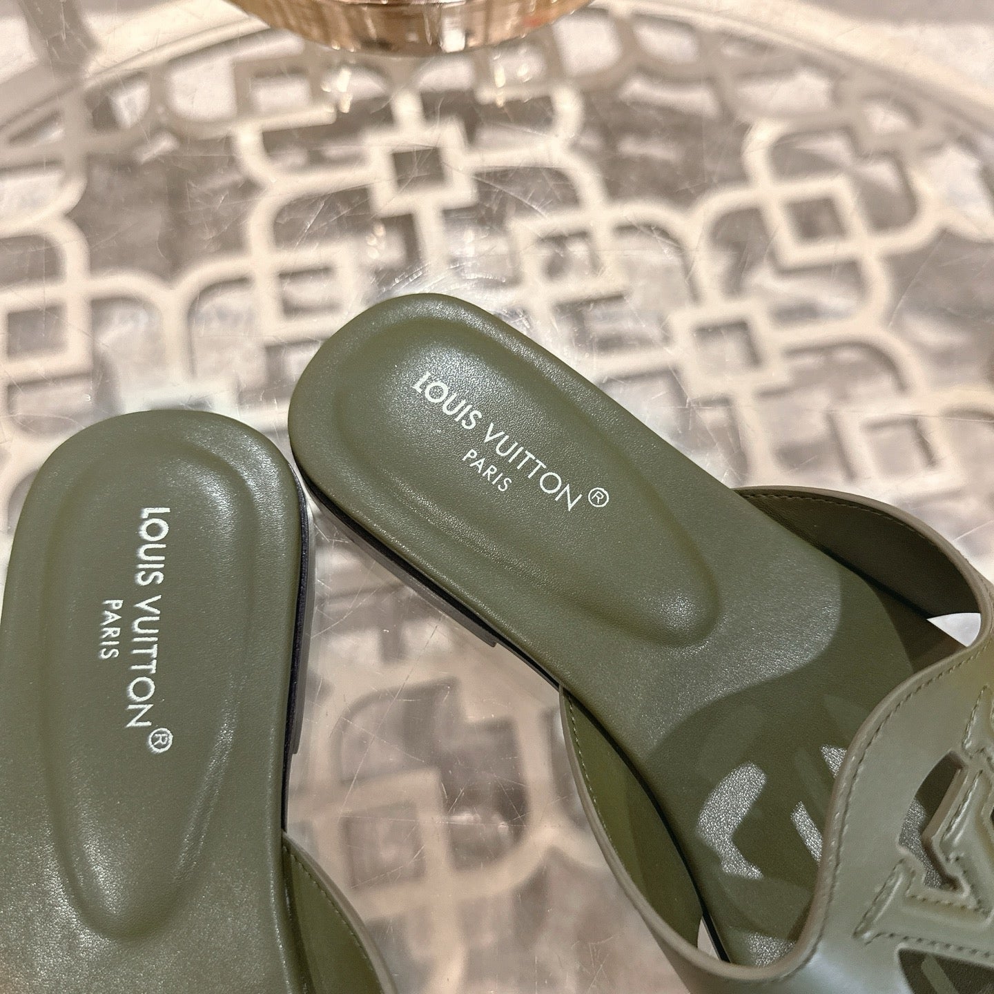 LOUIS VUITTON ISOLA FLAT SLIDE IN ARMY GREEN CALFSKIN