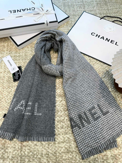 CHANEL HOUNDSTOOTH SCARF 185 CM IN SHADOW GRAY CASHMERE 393122