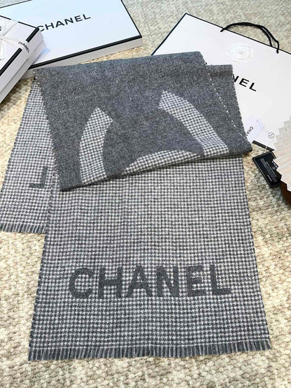 CHANEL HOUNDSTOOTH SCARF 185 CM IN SHADOW GRAY CASHMERE 393122