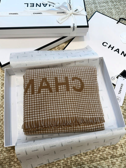 CHANEL HOUNDSTOOTH SCARF 185 CM IN CAMEL BROWN CASHMERE 393124