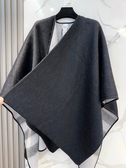 BURBERRY WOOL CAPE 140 CM BLACK AND LIGHT GRAY 394535