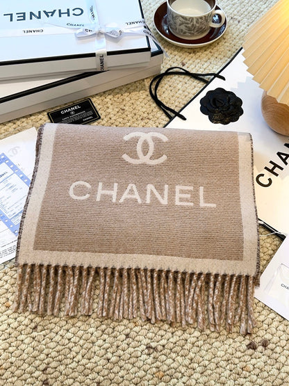 CHANEL 25S SCARF 184 CM IN MERINO WOOL 943169