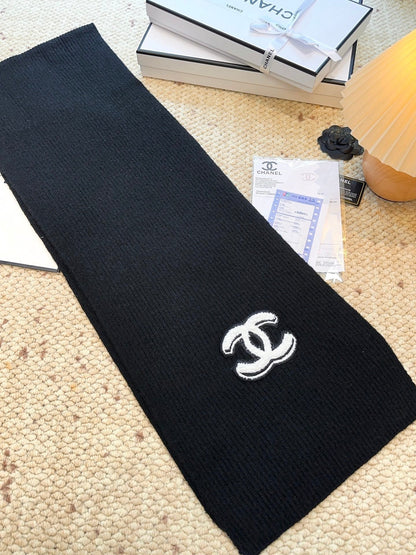 CHANEL 25S SCARF 175 IN CASHMERE 932230