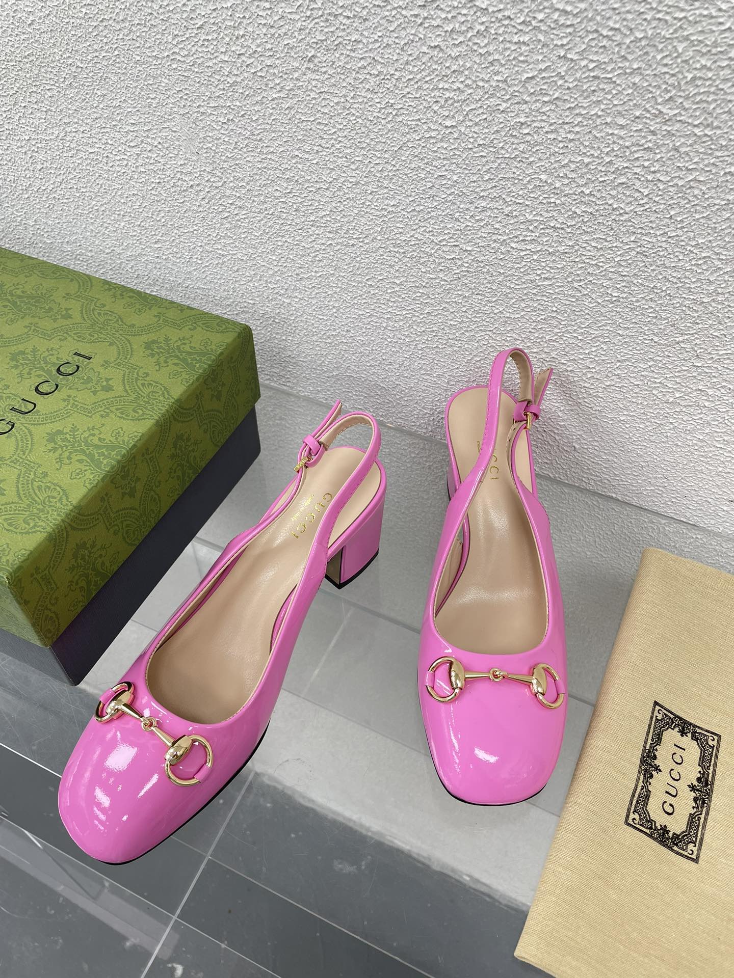 GUCCI WOMEN'S HORSEBIT SLINGBACK 75MM IN FUSICA PINK CALFSKIN