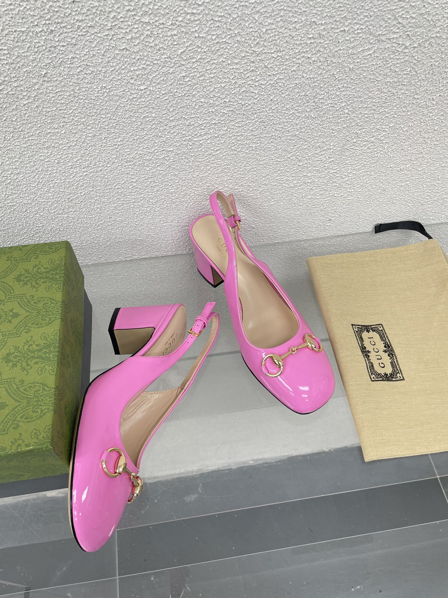 GUCCI WOMEN'S HORSEBIT SLINGBACK 75MM IN FUSICA PINK CALFSKIN