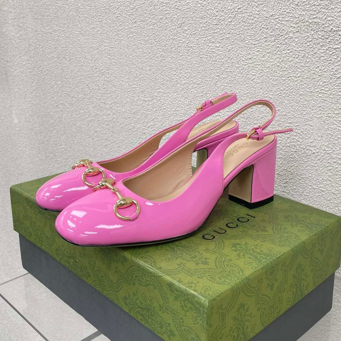 GUCCI WOMEN'S HORSEBIT SLINGBACK 75MM IN FUSICA PINK CALFSKIN