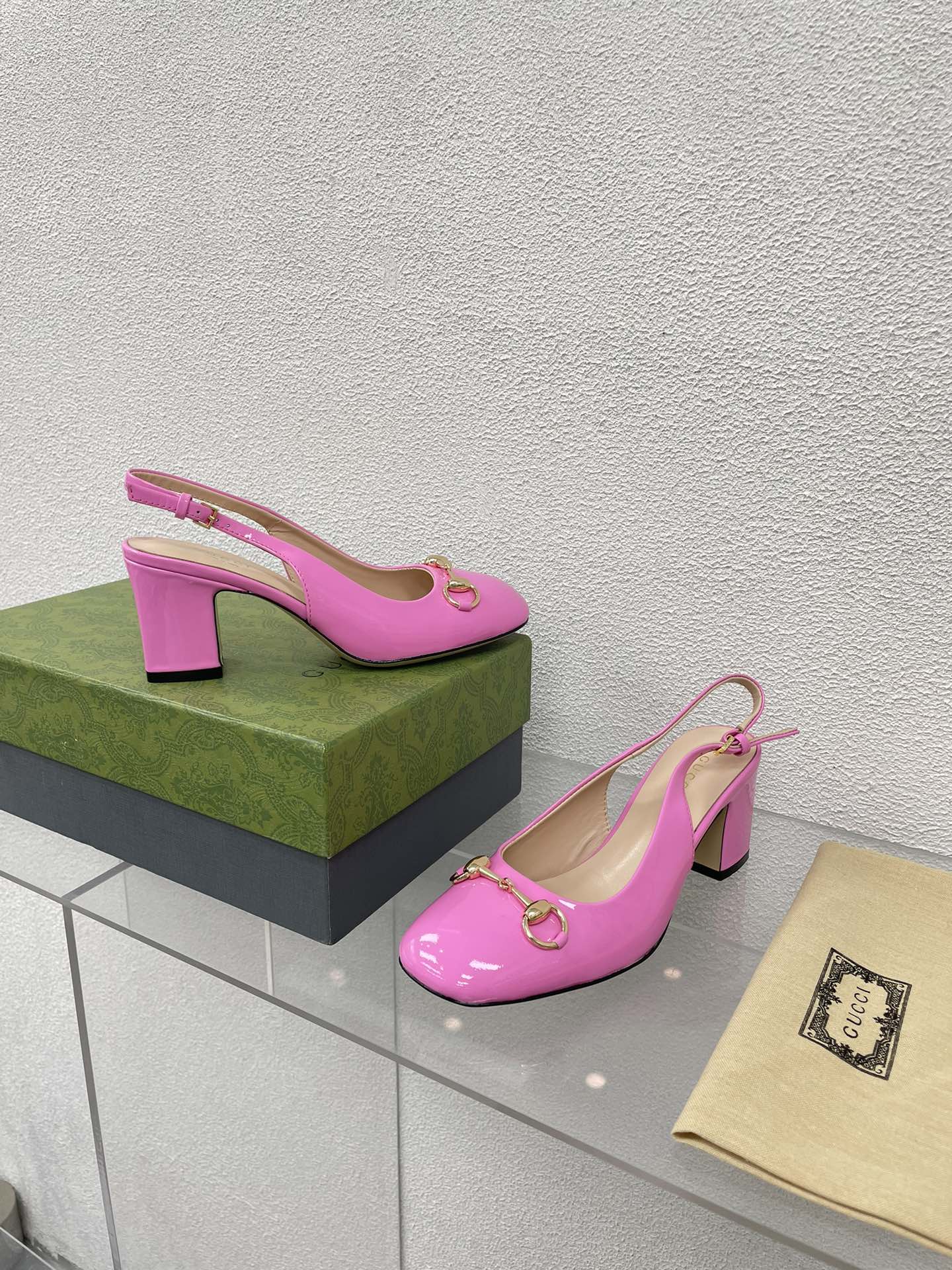 GUCCI WOMEN'S HORSEBIT SLINGBACK 75MM IN FUSICA PINK CALFSKIN