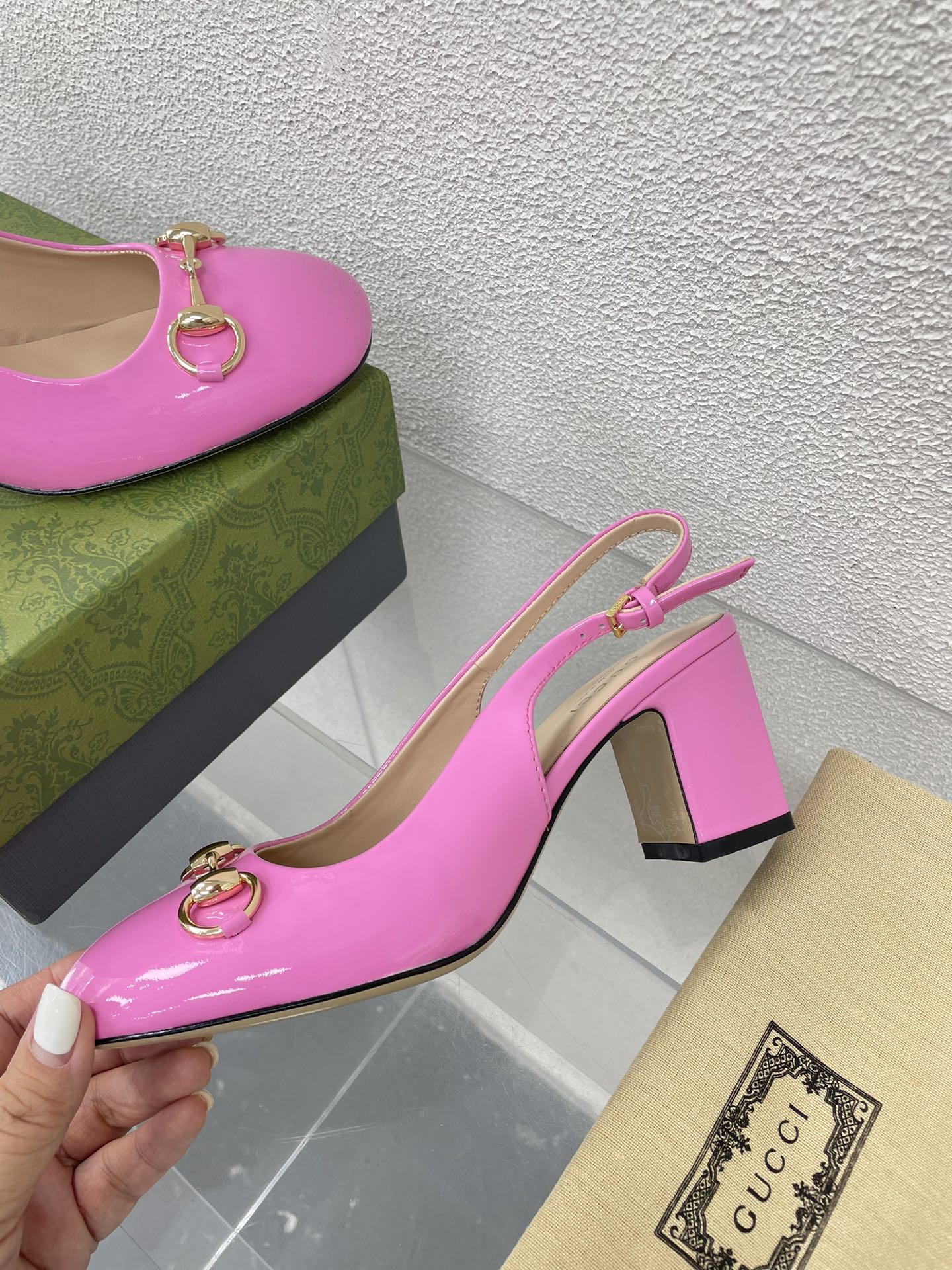 GUCCI WOMEN'S HORSEBIT SLINGBACK 75MM IN FUSICA PINK CALFSKIN