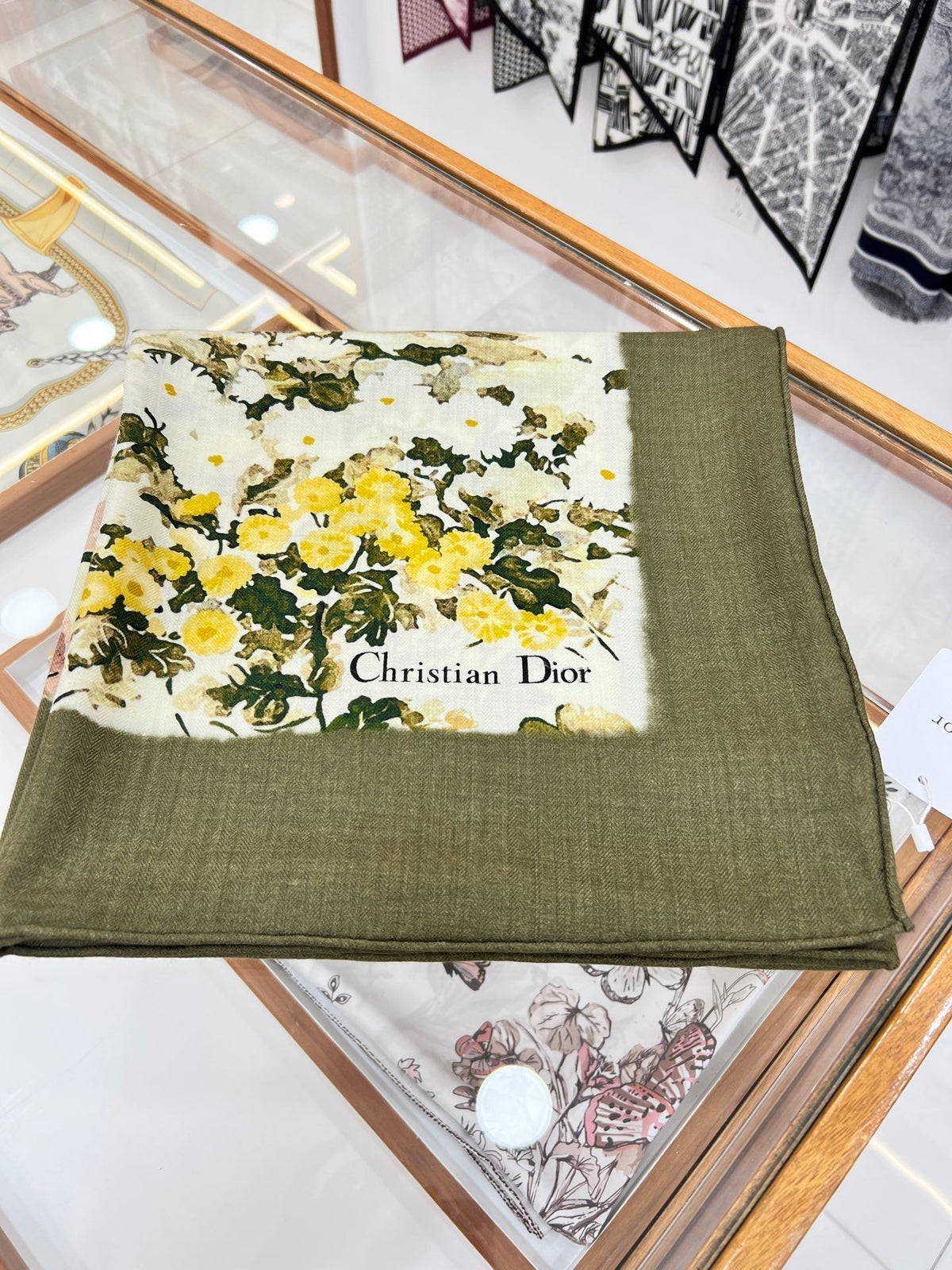DIOR REVERSIBLE SCARF 140 CM IN CREAM WHITE MIX GREEN WOOL-SILK FABRIC 735876