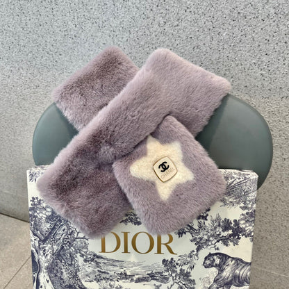CHANEL SCARF IN HEATHER PURPLE RABBIT FUR 397449