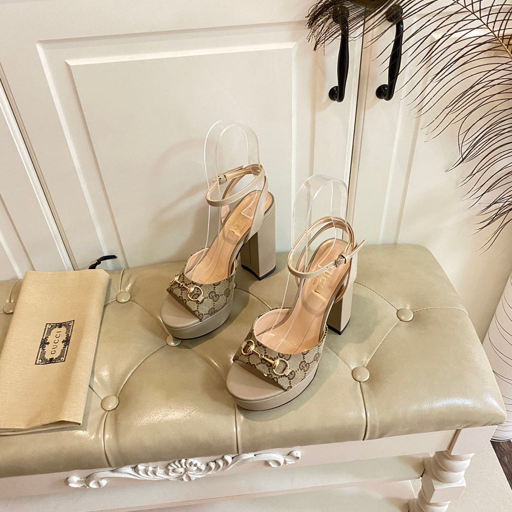 GUCCI HORSEBIT PLATFORM SANDAL IN KHAKI BEIGE MONOGRAM CANVAS AND SHEEPSKIN LINING