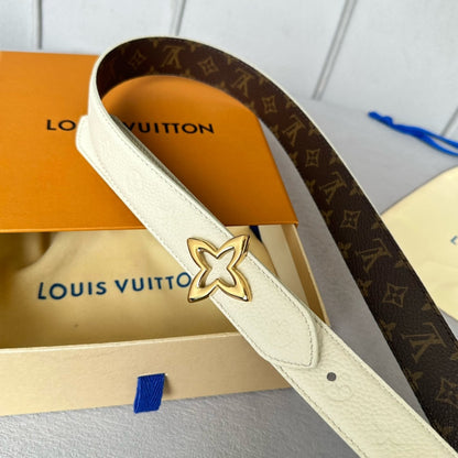 LOUIS VUITTON LV  MINI FLOWERGRAM 30MM REVERSIBLE BELT IN WHITE EMBOSSED CALFSKIN GOLD HARDWARE