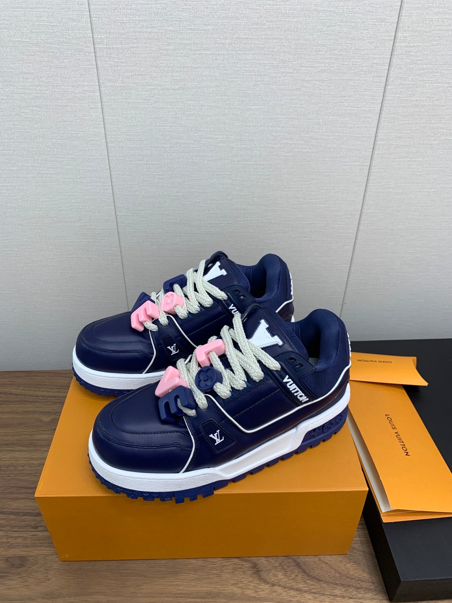 LOUIS VUITTON LV WOMEN'S TRAINER IN NAVY BLUE CALFSKIN