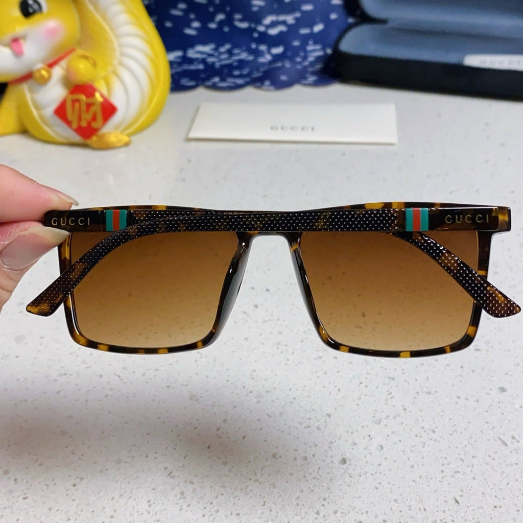 GUCCI RECTANGULAR FRAME SUNGLASSES 563259 IN ACETATE