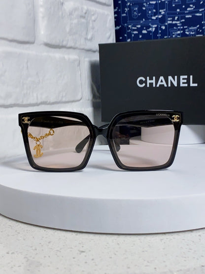 CHANEL SQUARE SUNGLASSES 641807 IN BLACK ACETATE LIGHT BROWN LENSES