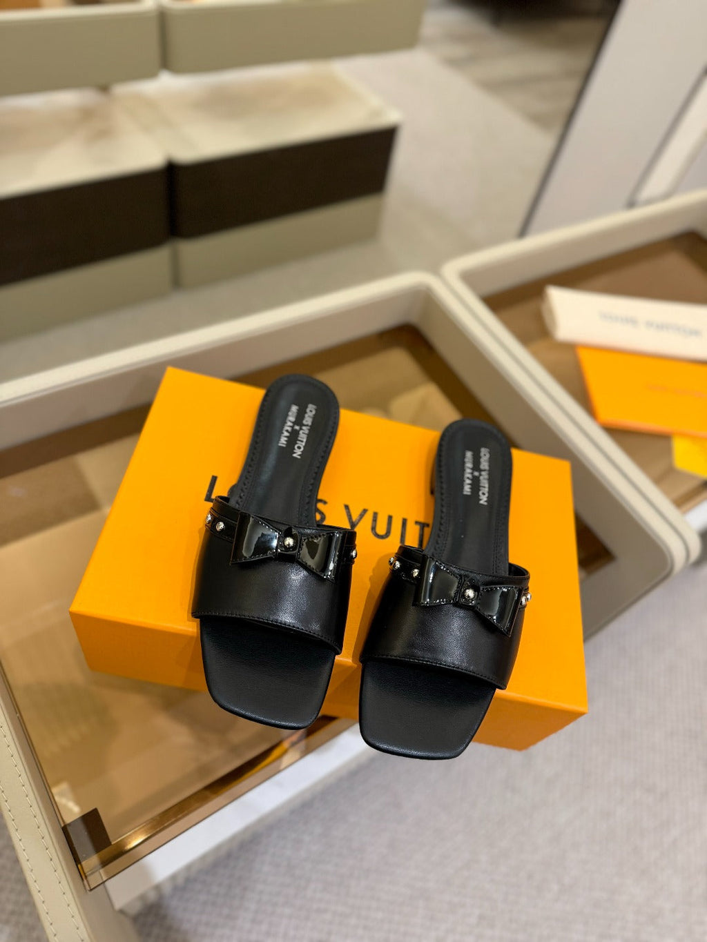 LOUIS VUITTON LV X TM 6AM FLAT MULE IN BLACK CALFSKIN