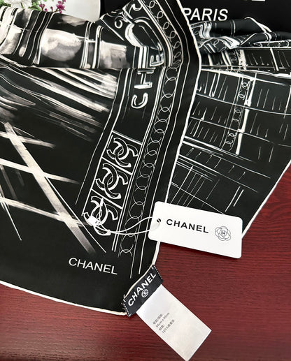 CHANEL 25S SCARF 90 IN SILK 002