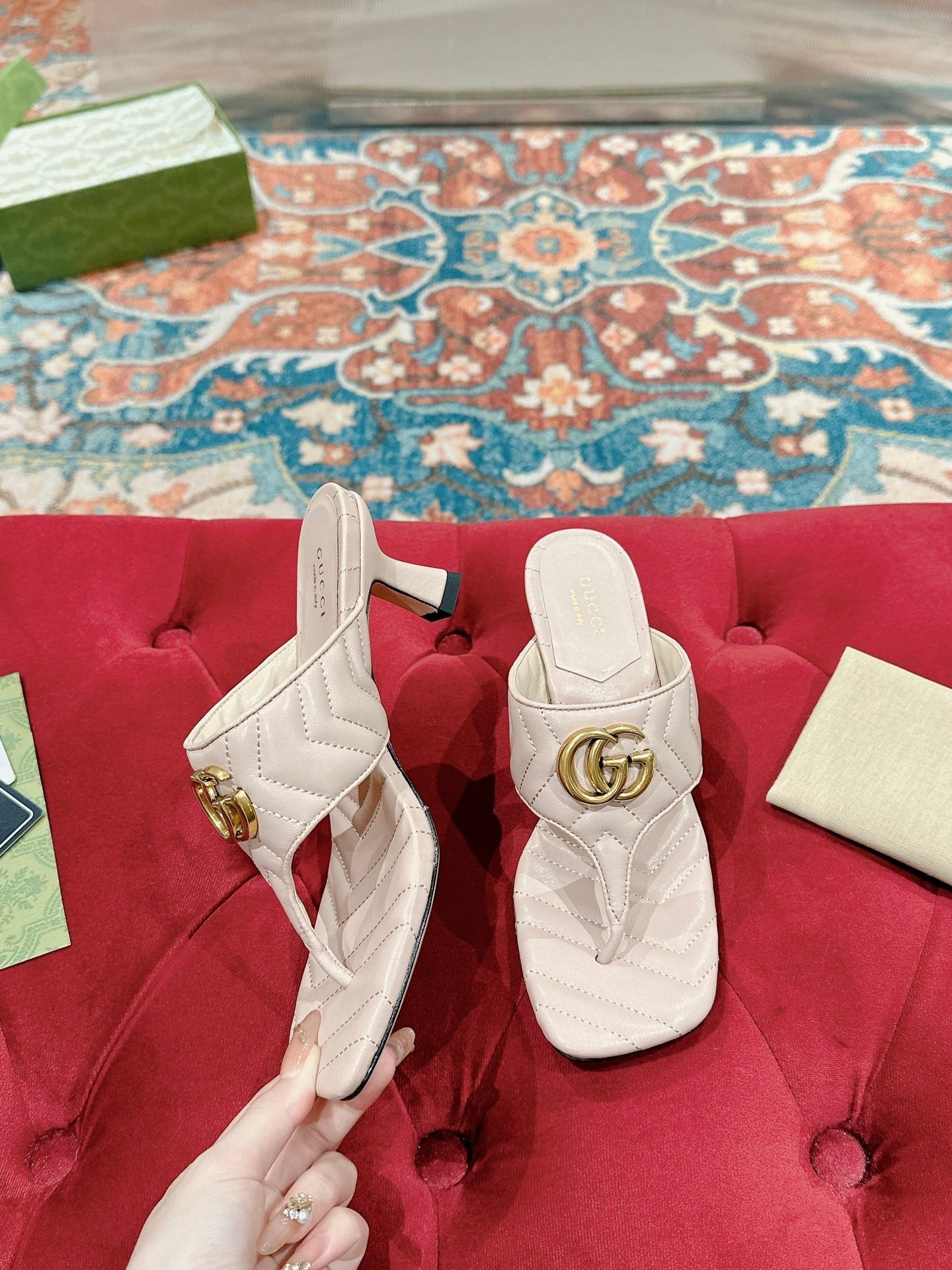 GUCCI HIGH THONG MULE 55MM IN BEIGE CREAM CALFSKIN WITH GOLD HARDWARE