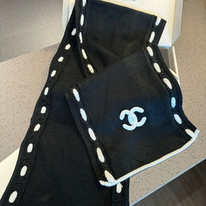 CHANEL 25S SCARF 170 IN CASHMERE 932154