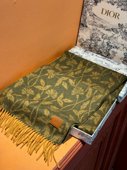 DIOR SCARF 180 CM IN OLIVE GREEN MONOGRAM CASHMERE 394642