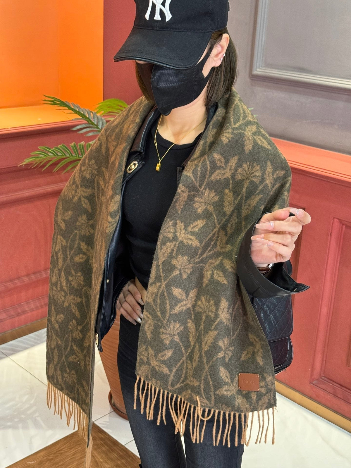 DIOR SCARF 180 CM IN OLIVE GREEN MONOGRAM CASHMERE 394642