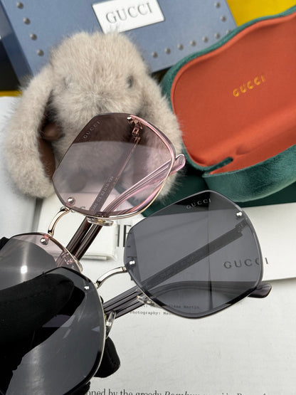 GUCCI RECTANGULAR FRAME SUNGLASSES G0638 IN METAL AND ACETATE