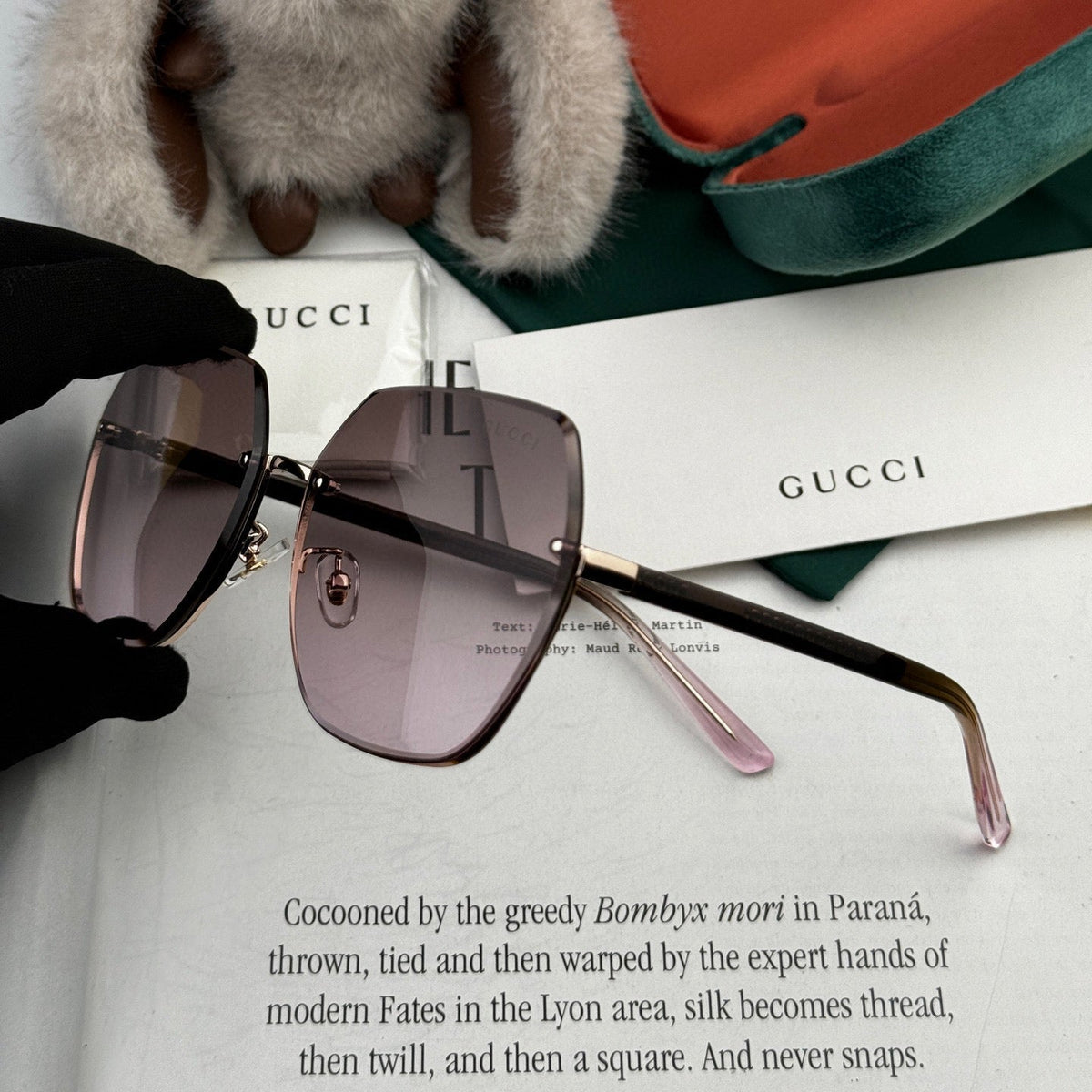 GUCCI RECTANGULAR FRAME SUNGLASSES G0638 IN METAL AND ACETATE