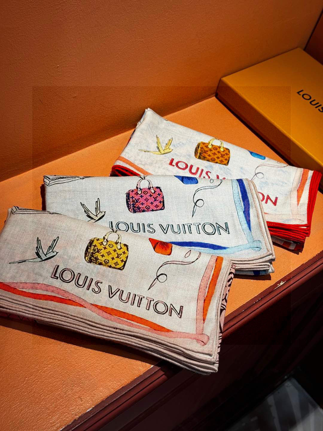 LOUIS VUITTON LV SCARF 140 CM IN WOOL MIX SILK 735799