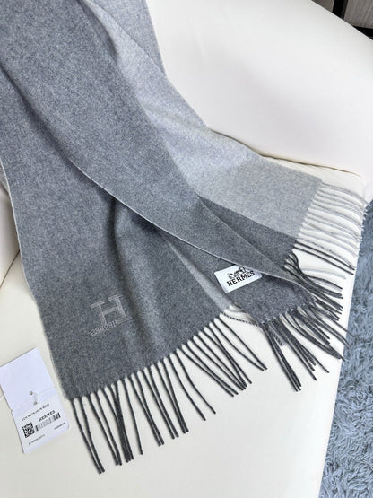 HERMES SCARF 190 CM IN DOVE GRAY CASERE 364768