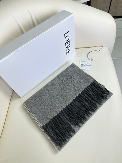 LOEWE SCARF 180 CM IN MOUSE GRAY CASHMERE 383862