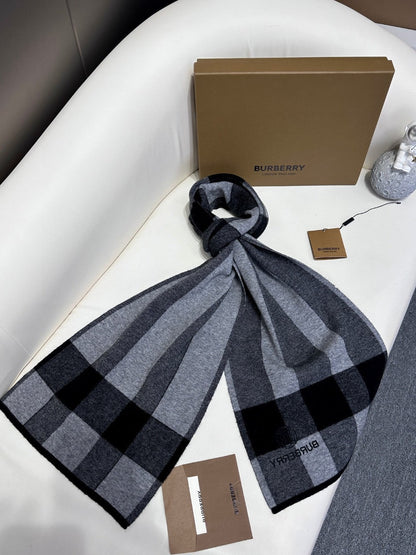 BURBERRY SCARF 180 CM IN LIGHT GRAY MIX BLACK CASHMERE 403870