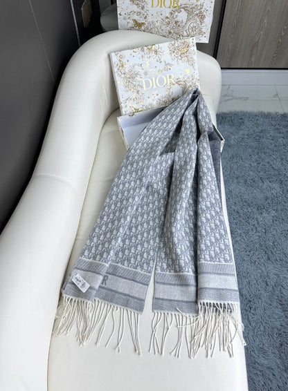 DIOR SCARF IN PALE GRAY MONOGRAM CASHMERE 413720