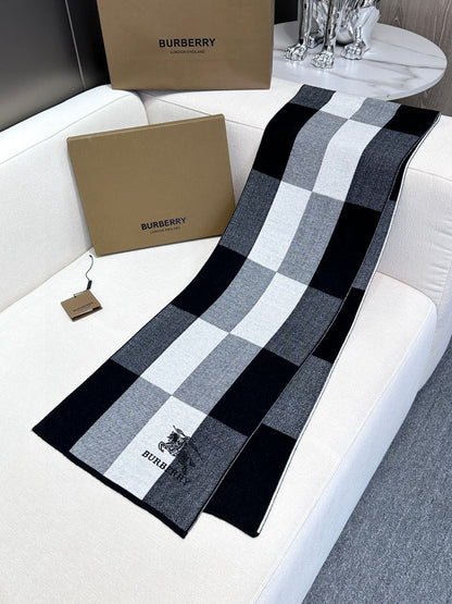 BURBERRY BBR SCARF 180 CM IN CASHMERE 531594