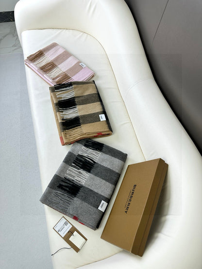 BURBERRY BBR SCARF 180 CM IN CASHMERE 576740
