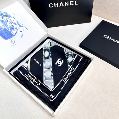 CHANEL 25S SCARF 88 IN SILK 737191