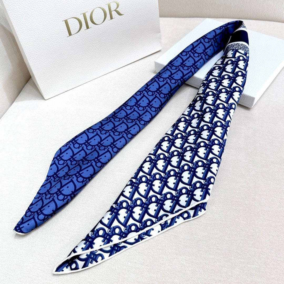 DIOR SCARF 90 CM IN SILK FABRIC 721513