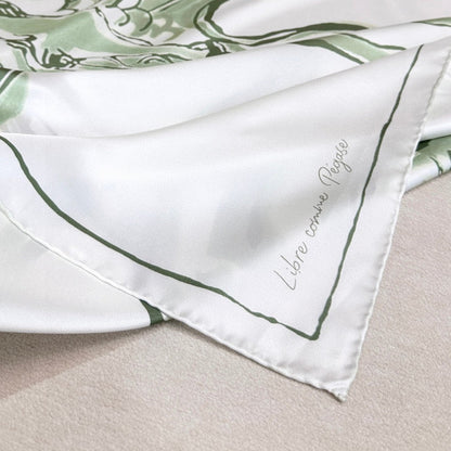 HERMES HERMES 25S SCARF 90 IN SILK TWILL 733936