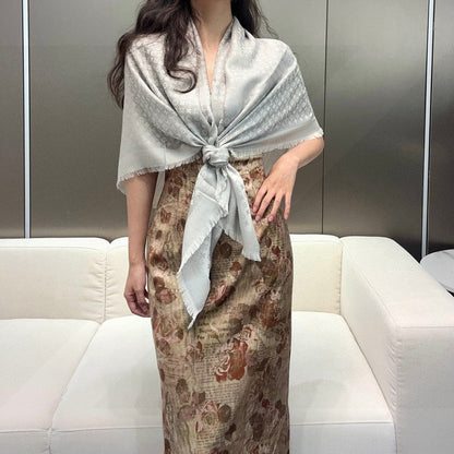 LOUIS VUITTON LV SCARF 120 CM IN WOOL MIX SILK 737300