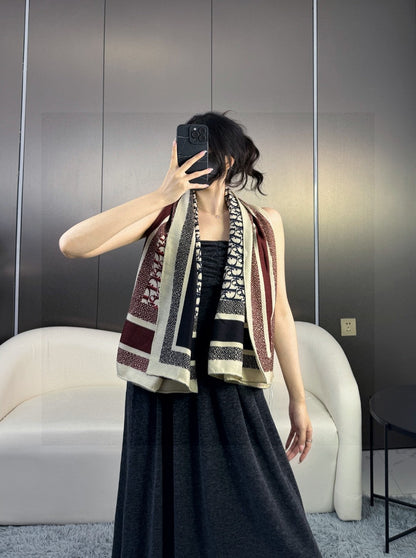 DIOR SCARF 140 CM IN CASHMERE-SILK BLEND 699255