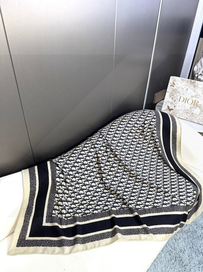 DIOR SCARF 140 CM IN CASHMERE-SILK BLEND 699255