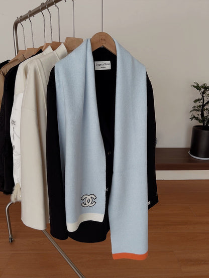 CHANEL SCARF IN LIGHT BLUE CASHMERE 402422