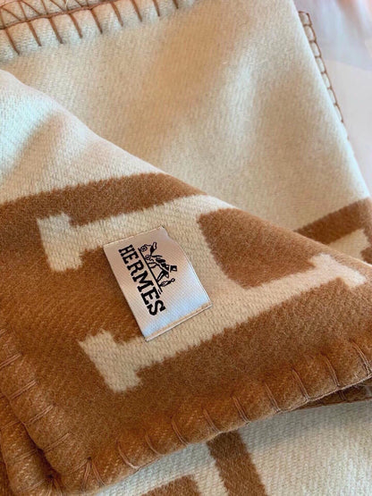 HERMES TIGRE BAYADERE BLANAVALON III THROW BLANKET IN CAMEL BROWN CASERE 407143